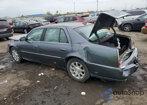 2011 Cadillac Dts z USA, uszkodzony, nr VIN 1G6KA5E60BU102879